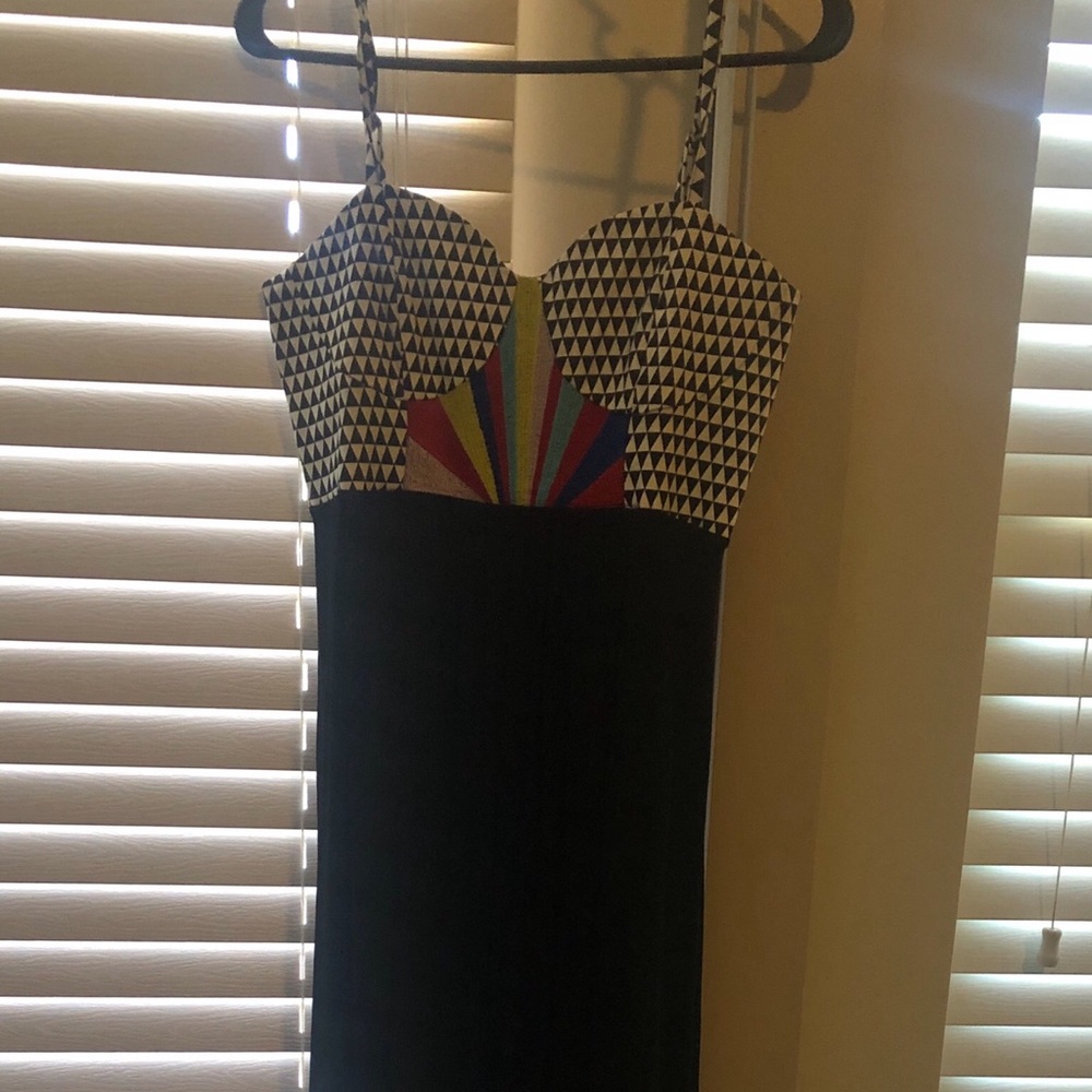 Maxi dress with black skirt and asymmetrical top